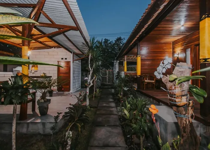Kubu Semer Badung Gasthuis Nusa Lembongan