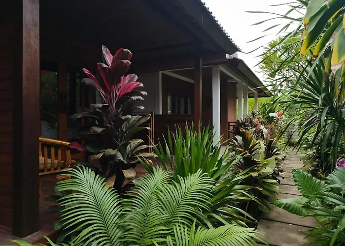 Kubu Semer Badung Nusa Lembongan